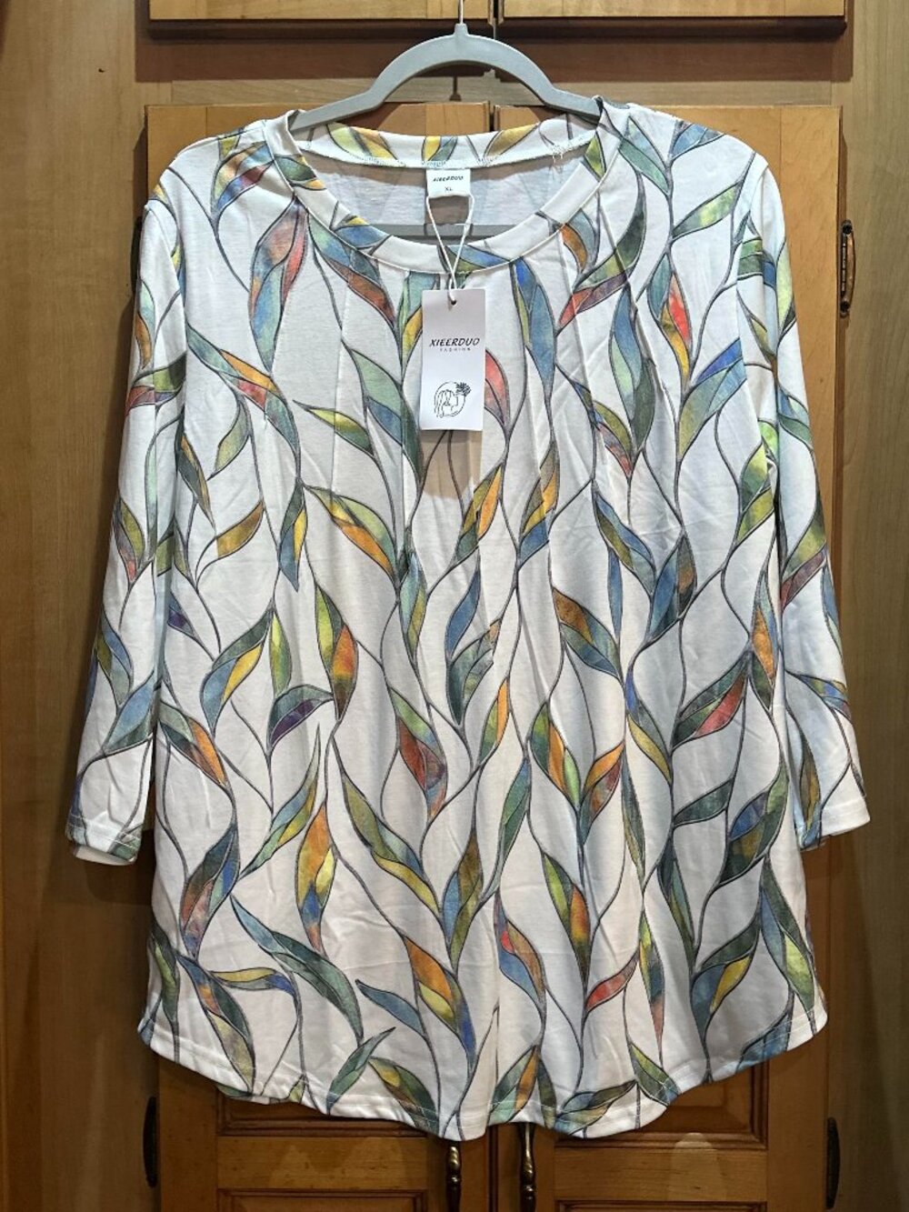 NWT Xieerduo  Pleated Abstract Top XL